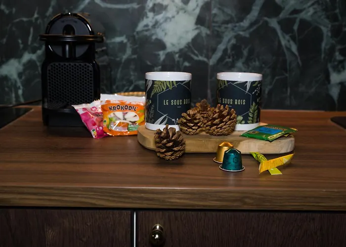 Lejlighed Le Sous-Bois, L'Echappee Verte A Bergerac *